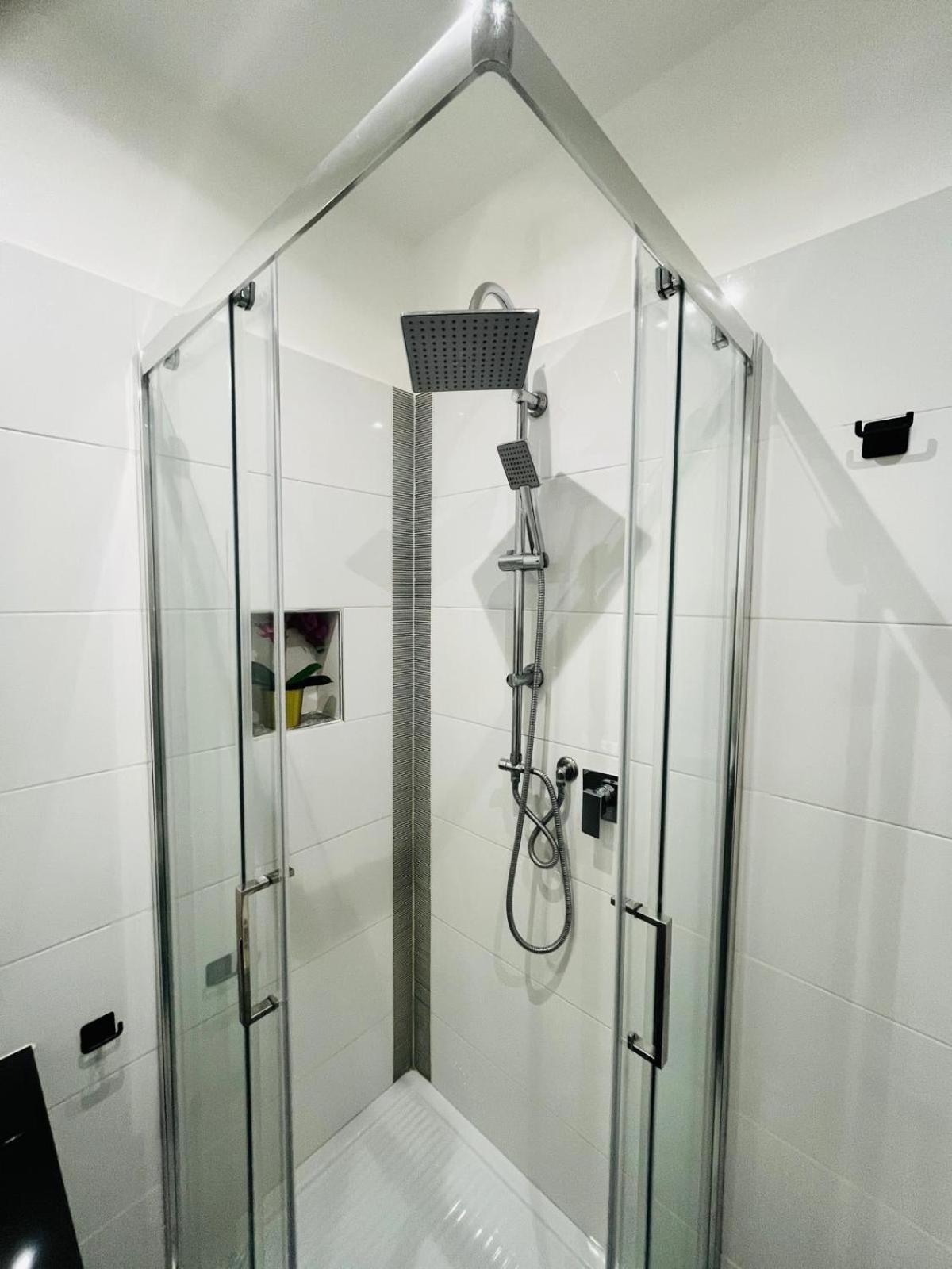 Rome Holiday Guesthouse Gasthof