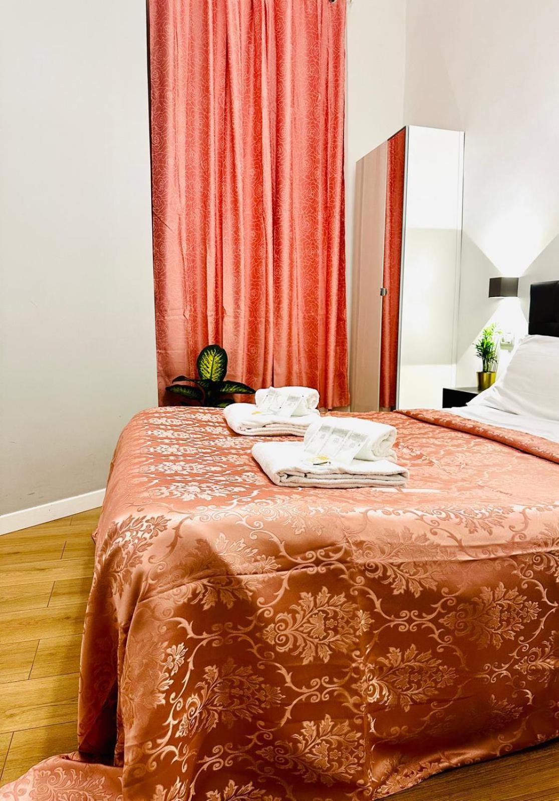 Rome Holiday Guesthouse Gasthof *