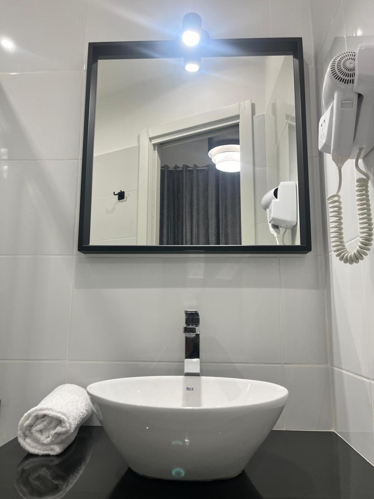 Rome Holiday Guesthouse Rom