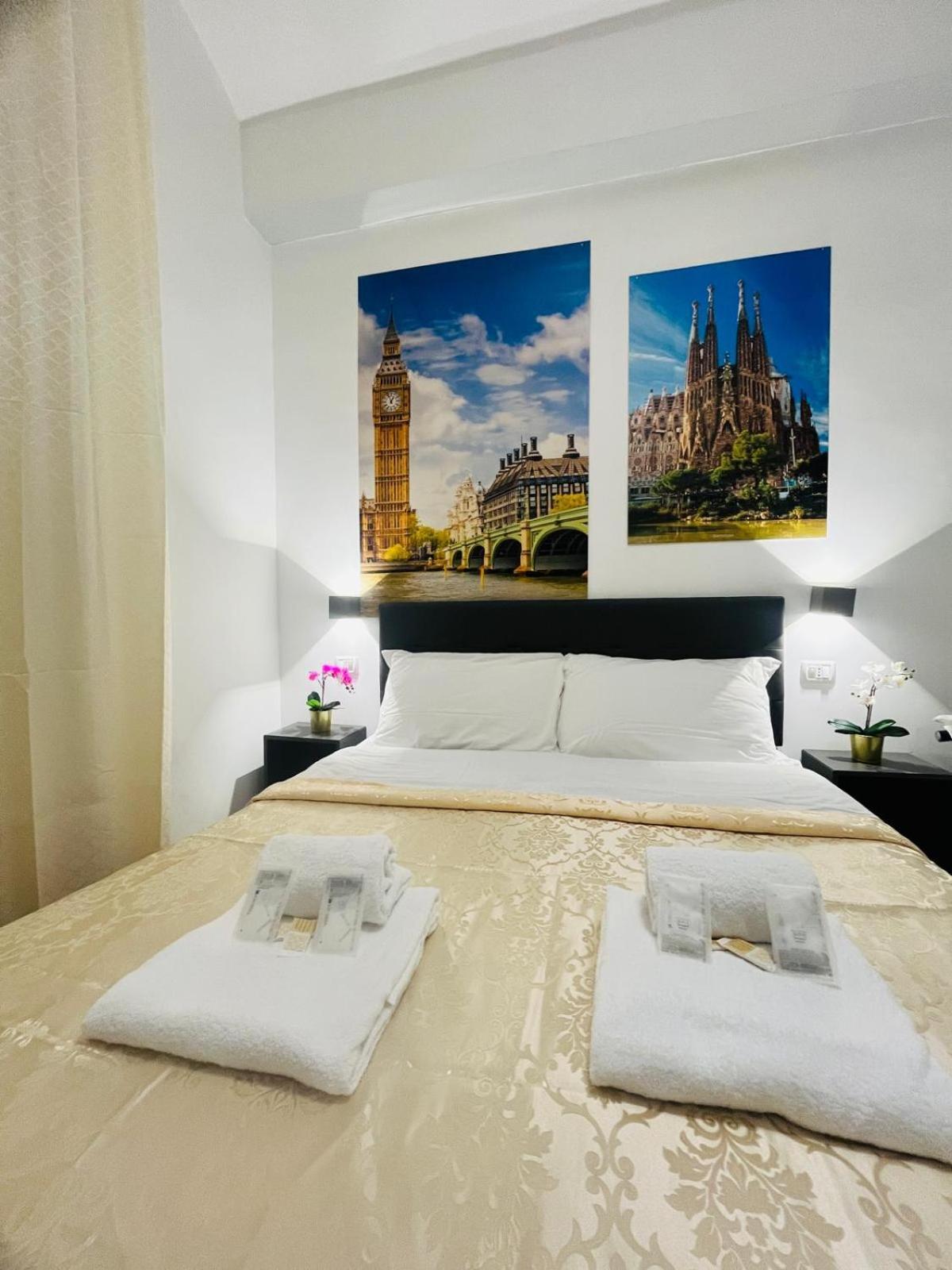 Rome Holiday Guesthouse *