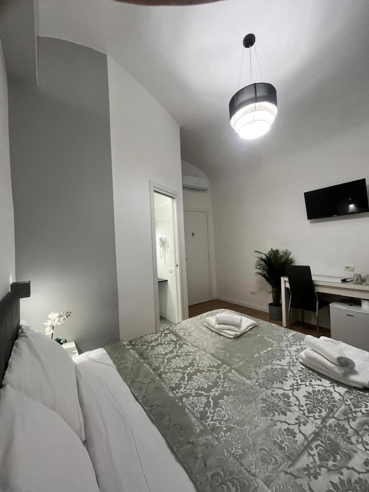Gasthof Rome Holiday Guesthouse *